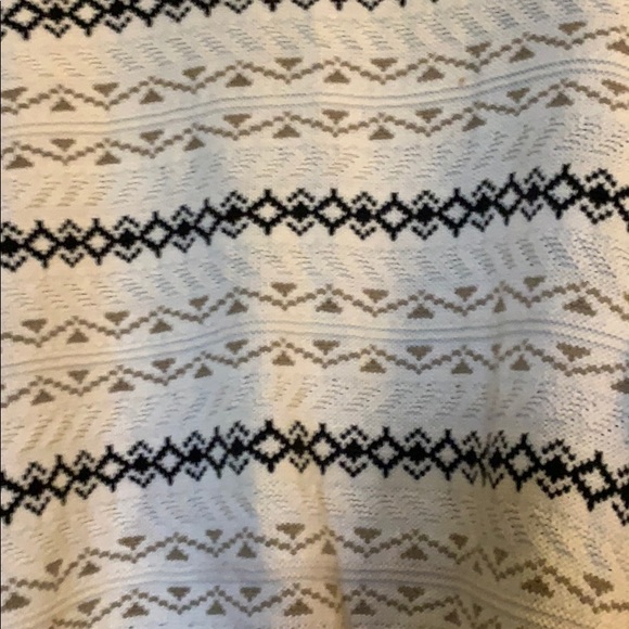 Sweater - Picture 2 of 3